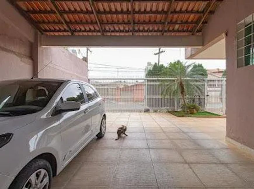 Sobrado para venda tem 421 metros quadrados com 4 quartos em Jardim América - Goiânia - GO