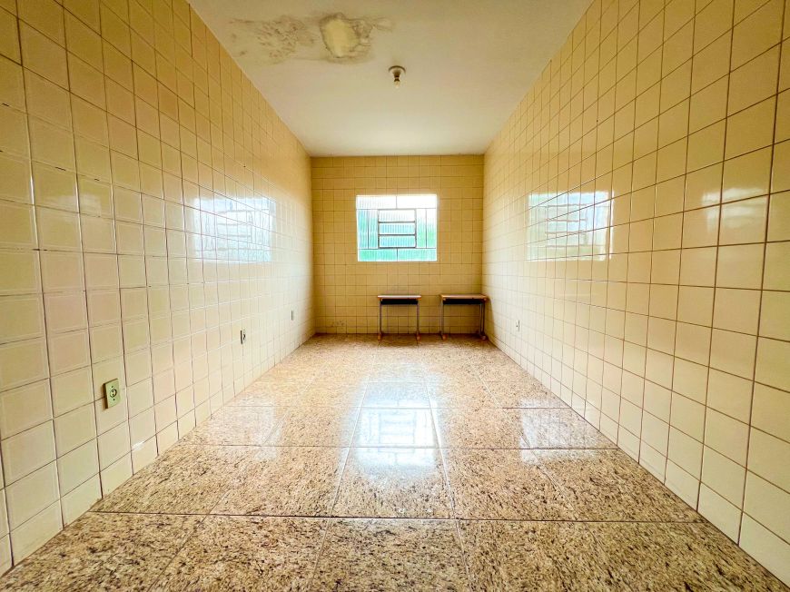 Casa Terrea no Setor Universitario, 400m² 4 suites