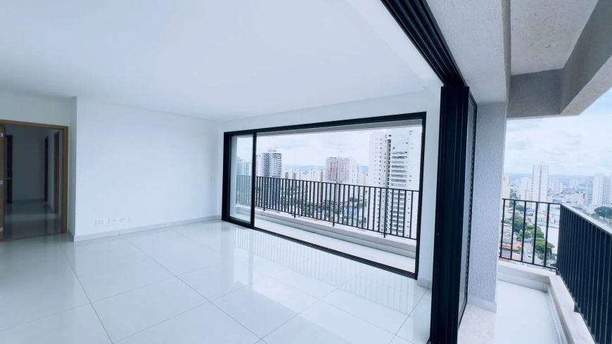 Cristal Tower 130 m2 3 suites setor Bueno Goiania