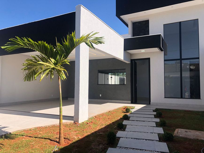 Térrea para venda possui 155 metros quadrados com 3 quartos em Residencial Canadá - Goiânia - GO