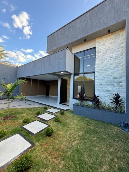 Térrea para venda com 181 metros quadrados com 3 quartos em Jardim Gramado - Goiânia - GO