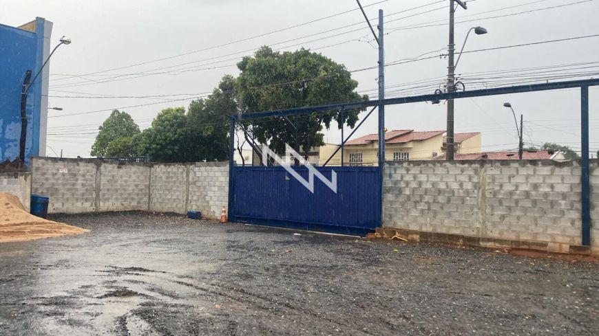 Locação de Complexo Comercial e Industrial com 2800m² - Setor Cidade Jardim