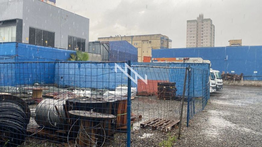 Locação de Complexo Comercial e Industrial com 2800m² - Setor Cidade Jardim