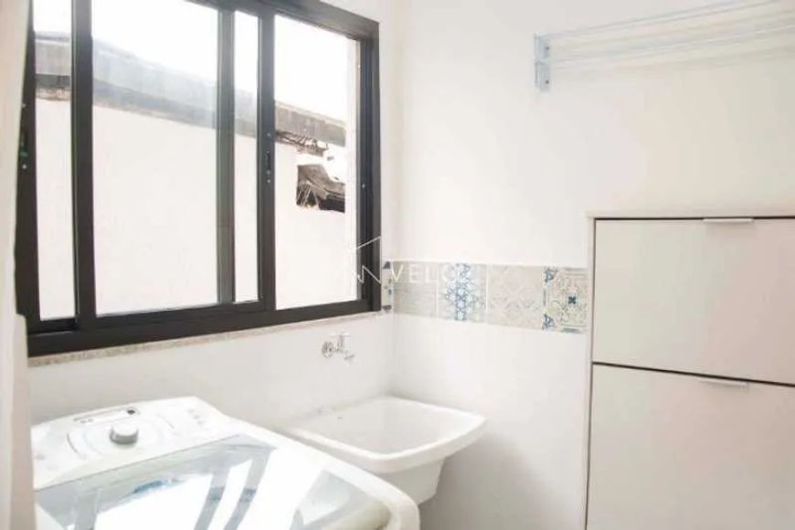 Loft - / Residencial / Glória