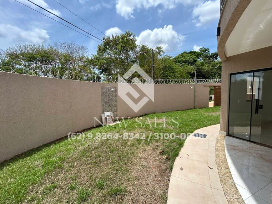 Sobrado c/ 3 quartos + home, quintal amplo - Residencial Guarema