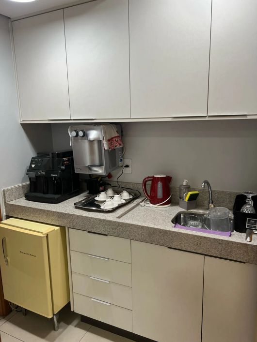 Sala mobiliada - Brookfield Towers - Jardim Goiás