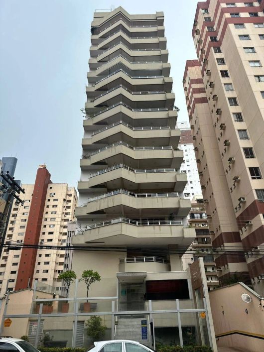 Apartamento no Edíficio Cambuí