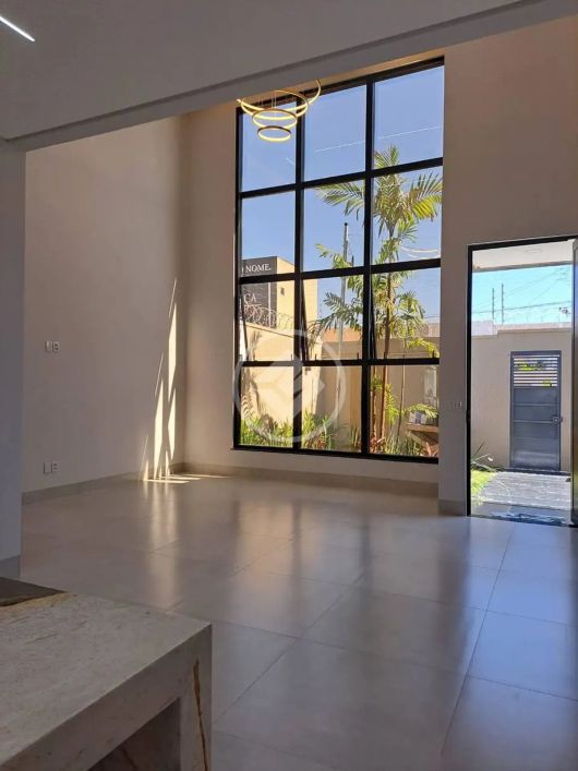 REF: OFFICE2697 Casa no Moinho dos Ventos, sendo 4 quartos com 180m², Goiânia-GO codigo: 93007