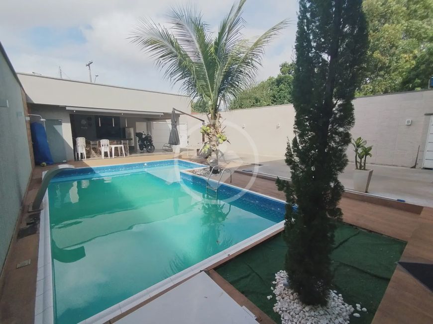 Sobrado 4 Suítes no Jardim Balneário Meia Ponte codigo: 60452