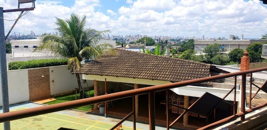Sobrado 3/4, 3 suítes, na melhor localização do Santa Genoveva, parte alta.