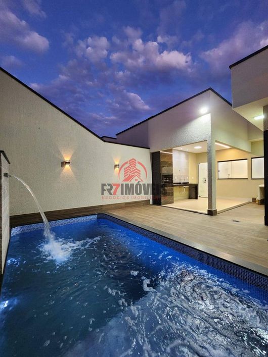 CASA ACONCHEGANTE NO JARDIM IPÊ – GOIÂNIA/GO