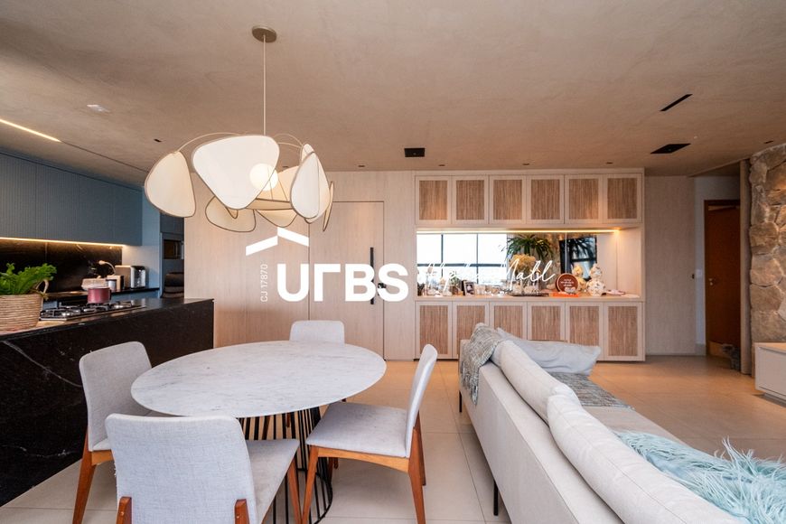Apartamento para venda possui 125 metros quadrados com 3 quartos em Setor Marista - Goiânia - GO