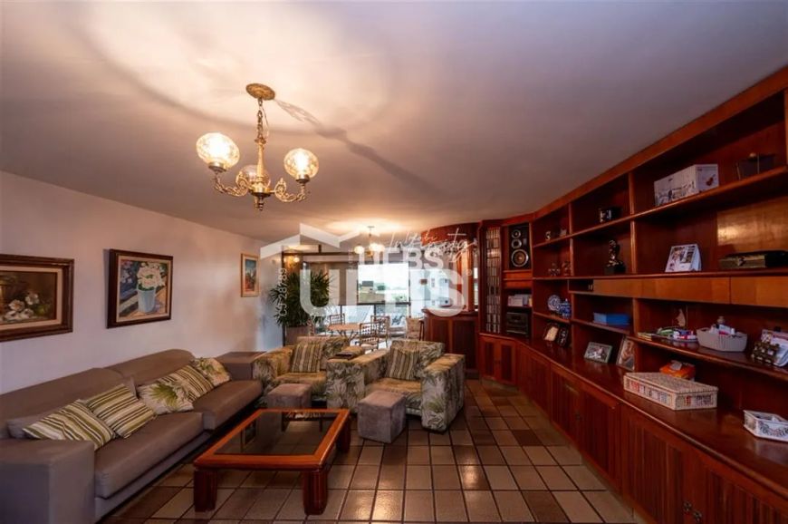 Edifício Candeias - Apartamento 4 quartos, sendo 1 suíte