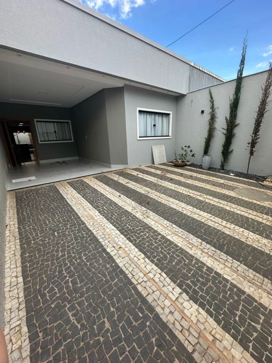 Térrea para venda tem 150 metros quadrados com 3 quartos em Jardim Atlântico - Goiânia - GO