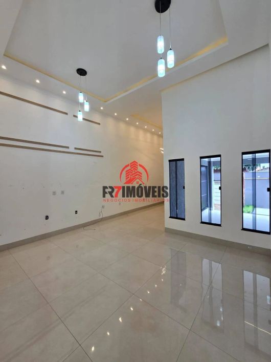ÓTIMA CASA NO SETOR BALNEÁRIO MEIA PONTE – GOIÂNIA/GO