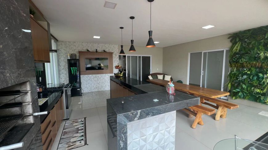 Condominio do Lago