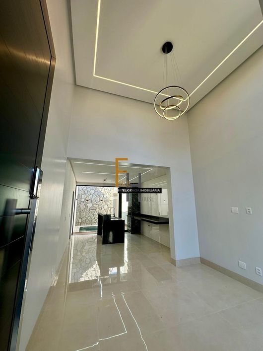 CASA NO JARDIM MIRABEL I 3 QUARTOS I 1 SUITE I PISCINA I HIDRO I 3 VAGAS