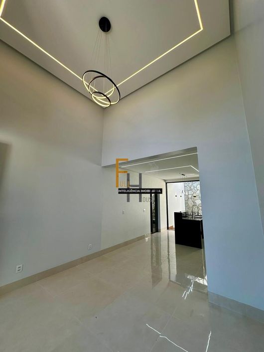 CASA NO JARDIM MIRABEL I 3 QUARTOS I 1 SUITE I PISCINA I HIDRO I 3 VAGAS