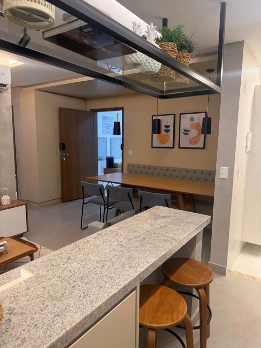 apartamento mobiliado e decorado 6 minutos do Parque Vaca Brava e Goiânia Shopping.