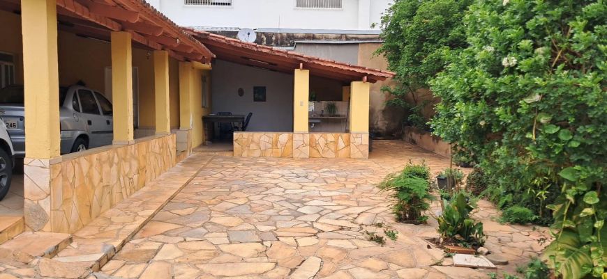 Lote Comercial em Setor Bueno - Goiânia - GO