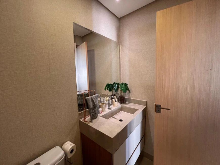 Apartamento com 72m2, 2 suítes, Sol da Manha, Andar Alto e Sol da Manha