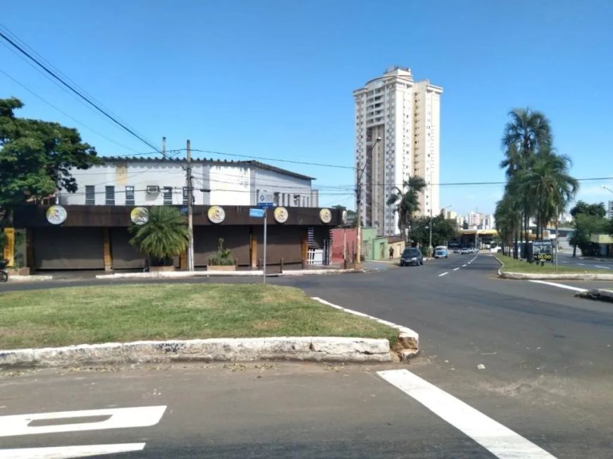 Prédio Comercial de Esquina 355,00m² Setor Leste Universitário