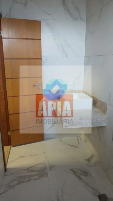 Sobrado em Condomínio a Venda no bairro Fazenda Vau das Pombas - Goiânia, GO