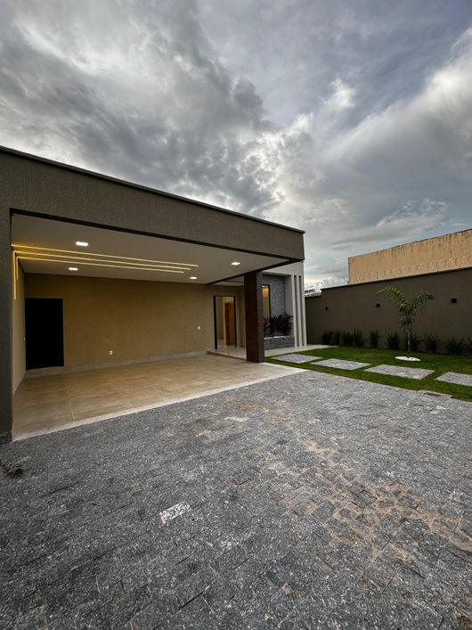 Térrea para venda com 154 metros quadrados com 3 quartos em Residencial Alice Barbosa - Goiânia - GO