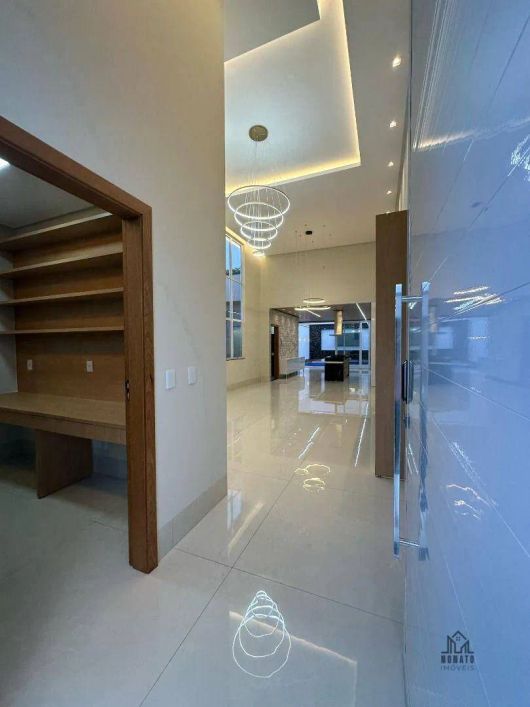 Casa com 3 dormitórios à venda, 206 m² por R$ 1.850.000,00 - Parque Amazônia - Goiânia/GO