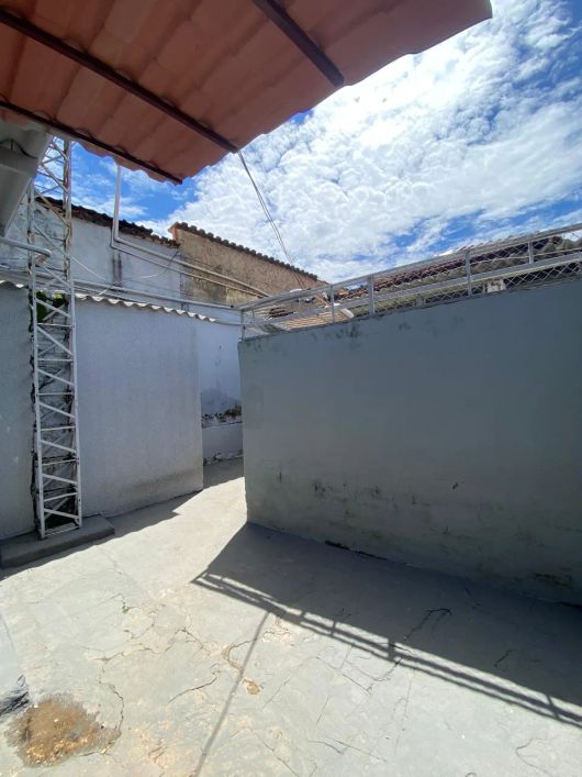 GRANDE OPORTUNIDADE - 4 Casas em um lote de 634m² por R$ 800 mil