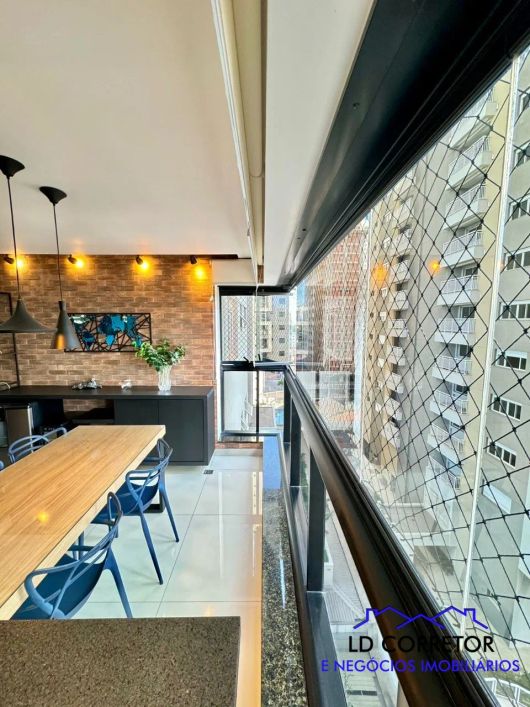 Apartamento de luxo no Setor Marista: 3 quartos, 3 suítes, 3 salas, 4 banheiros, 2 vagas de garagem