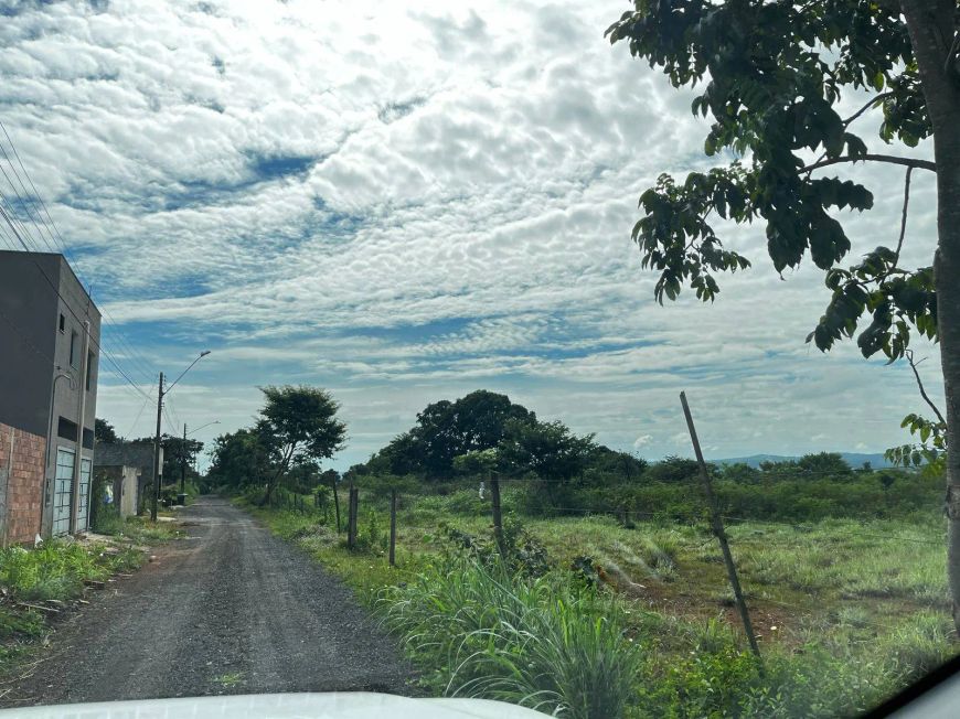 Área comercial em Aparecida de Goiânia com 122 mil m2