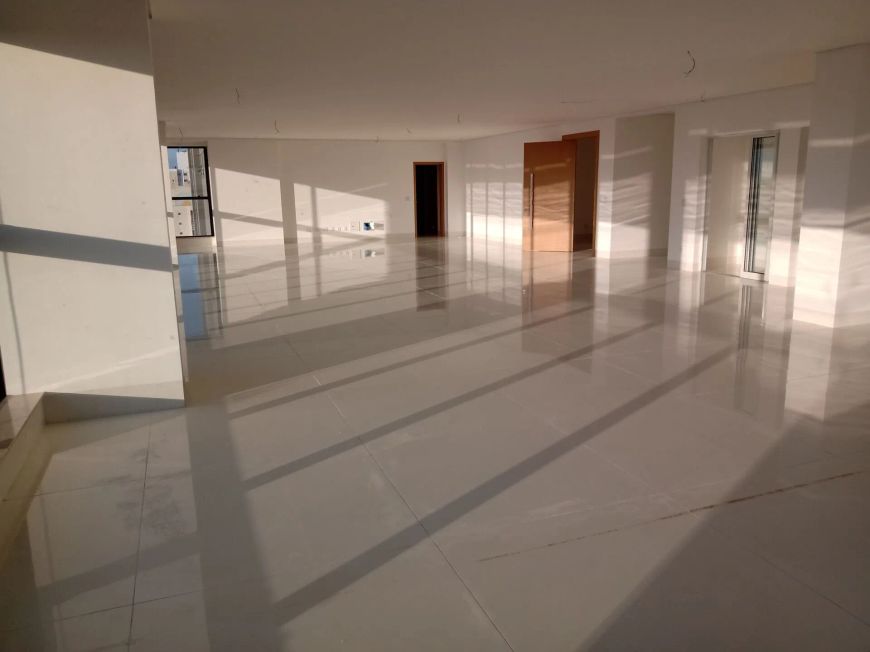Apartamento à venda no bairro Nova Suiça - Goiânia/GO