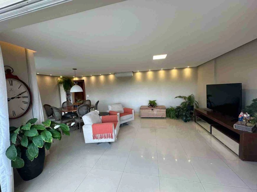 Apartamento em frente ao parque Flamboyant à Venda, Jardim Goiás, Goiânia, GO