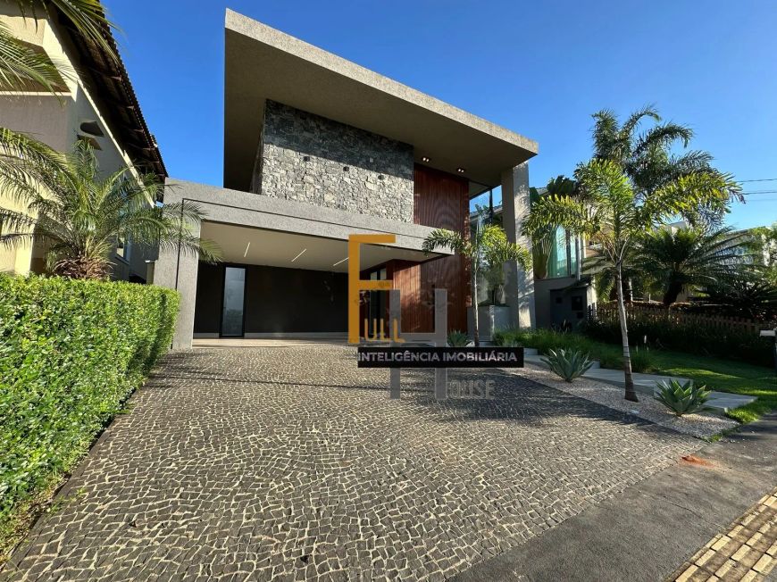 MANSÃO JARDINS MADRI I 5 SUITES I 4 VAGAS I PISCINA I 376,48 M²