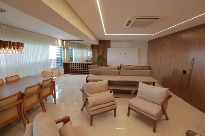 Apartamento mobiliado de 3 suítes de 163m no EuroPark, ao lado dos Alphavilles Apartamento com 2 Qua