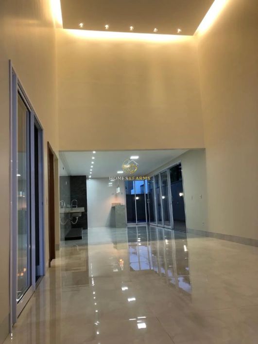 VENDO EXCELENTE CASA TÉRREA NO CONDOMÍNIO JARDINS LISBOA
