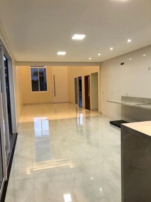 Casa à venda, 200 m² por R$ 2.300.000,00 - Jardins Lisboa - Goiânia/GO