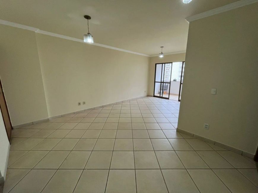 Apartamento com 3 Quartos sendo 1 suite à venda, 108 m² por R$ 540.000 - Jardim Goiás