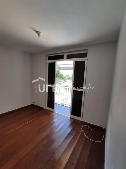 0 - Casa 2 quartos, sendo 2 suítes