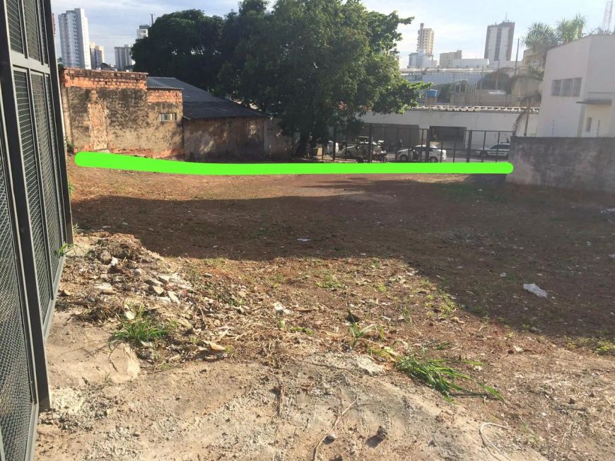 Lote 372,20m² na Avenida Anhanguera Lote à Venda, 372.2 por R$ 1.590.000 no setor Setor dos Funcioná