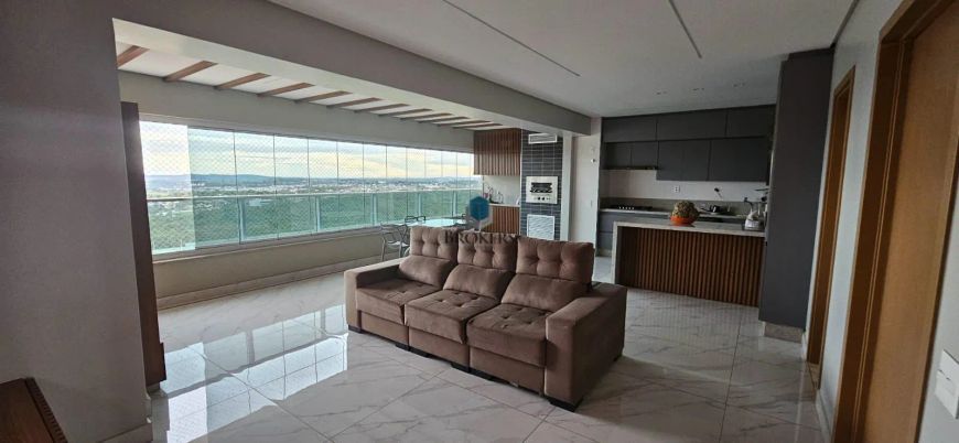 Oportunidade| Edifício Europark | Apartamento 3/4 sendo 1 suíte | Rico em armários | 139m²