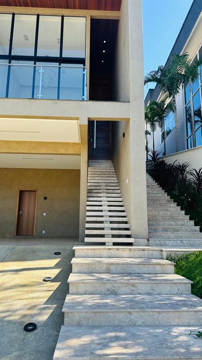 Excelente Sobrado Condomínio Do Lago | 03 Suítes(Master com closet) | 620m²
