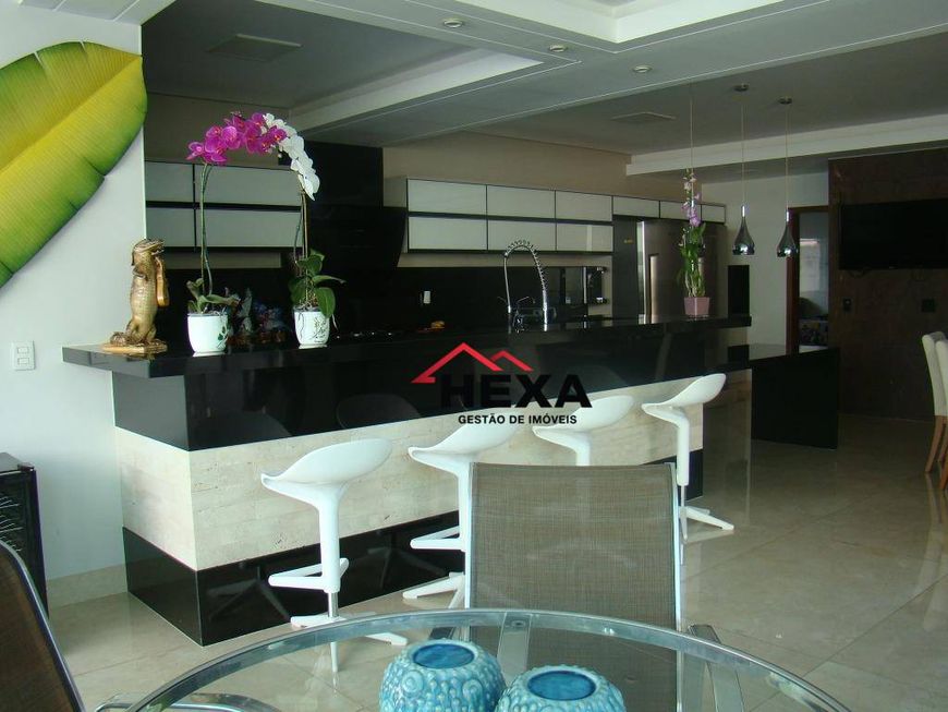 Casa à venda no Jardins Madri em Goiânia