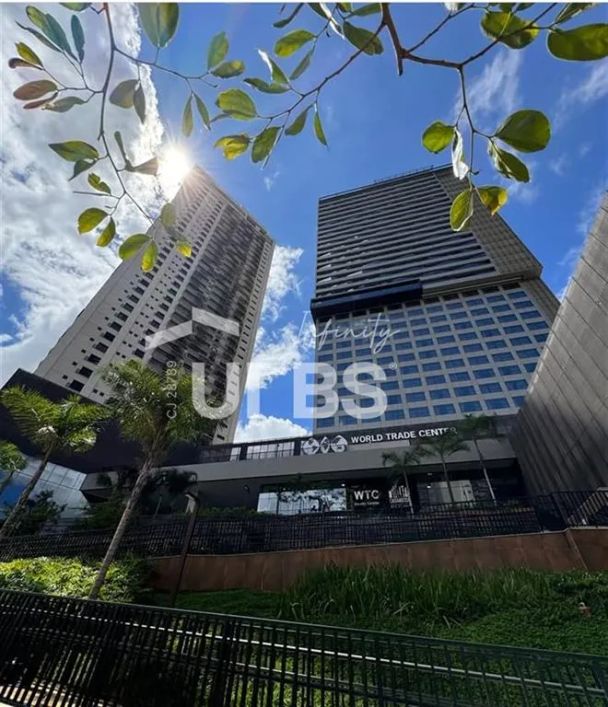 Sala Comercial 77m² World Trade Center Goiânia.