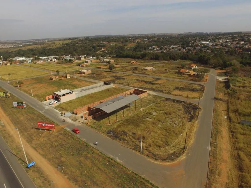 Terreno comercial estratégico em Goiânia com 633m²