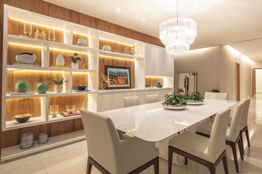 Apartamento com 4 Suítes, na orla do Parque Flamboyant, Jardim Goiás, Sol da Manha, PRONTO P MORAR