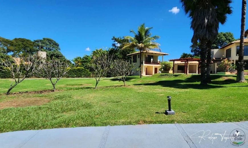 Aldeia do Vale – Sobrado de Alto Padrão com 1.038 m² em Terreno de 5.560 m²