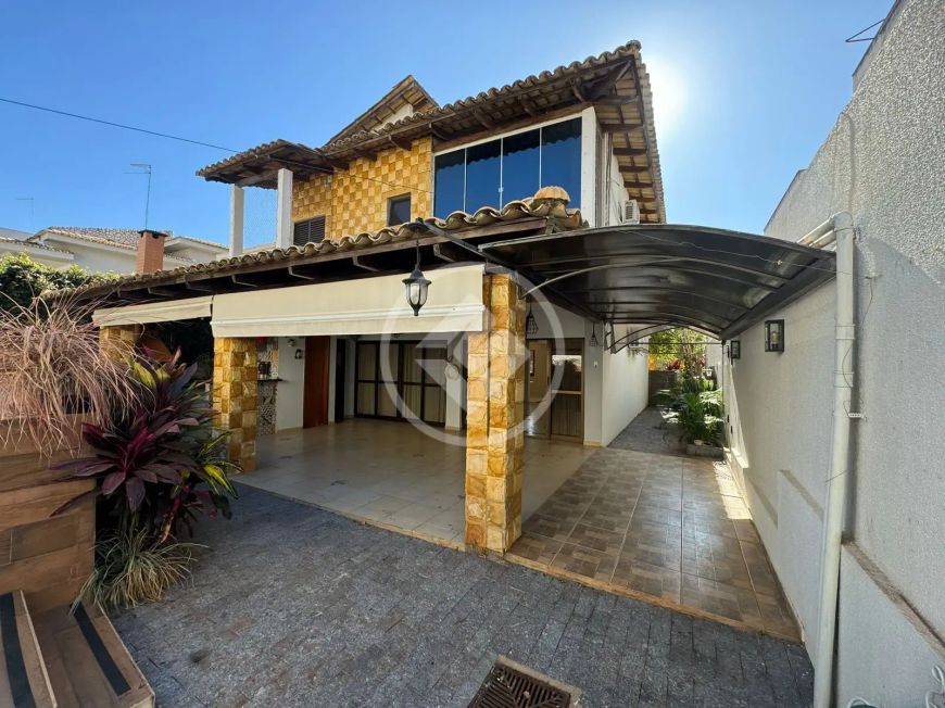 CASA SOBRADO PORTAL DO SOL II codigo: 76937