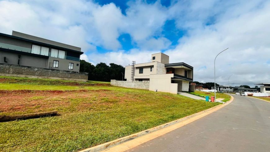 Lote para venda com 406 metros quadrados em Jardins França - Goiânia - GO